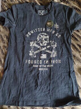 Howitzer womens shirt size M